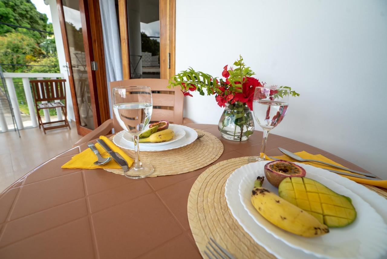 La Maison Hibiscus Self Catering Accommodation Vịnh Beau Vallon Ngoại thất bức ảnh