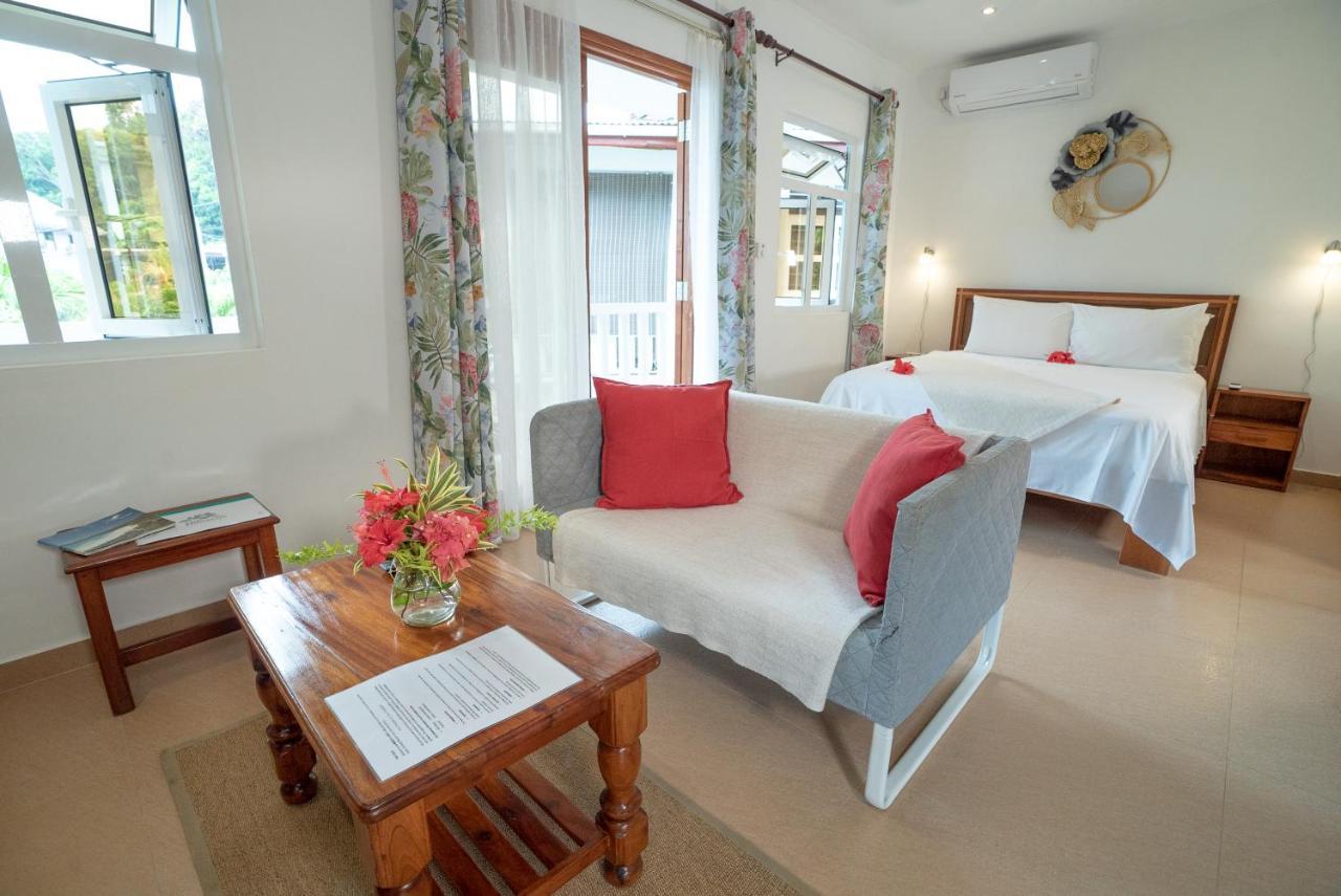 La Maison Hibiscus Self Catering Accommodation Vịnh Beau Vallon Ngoại thất bức ảnh