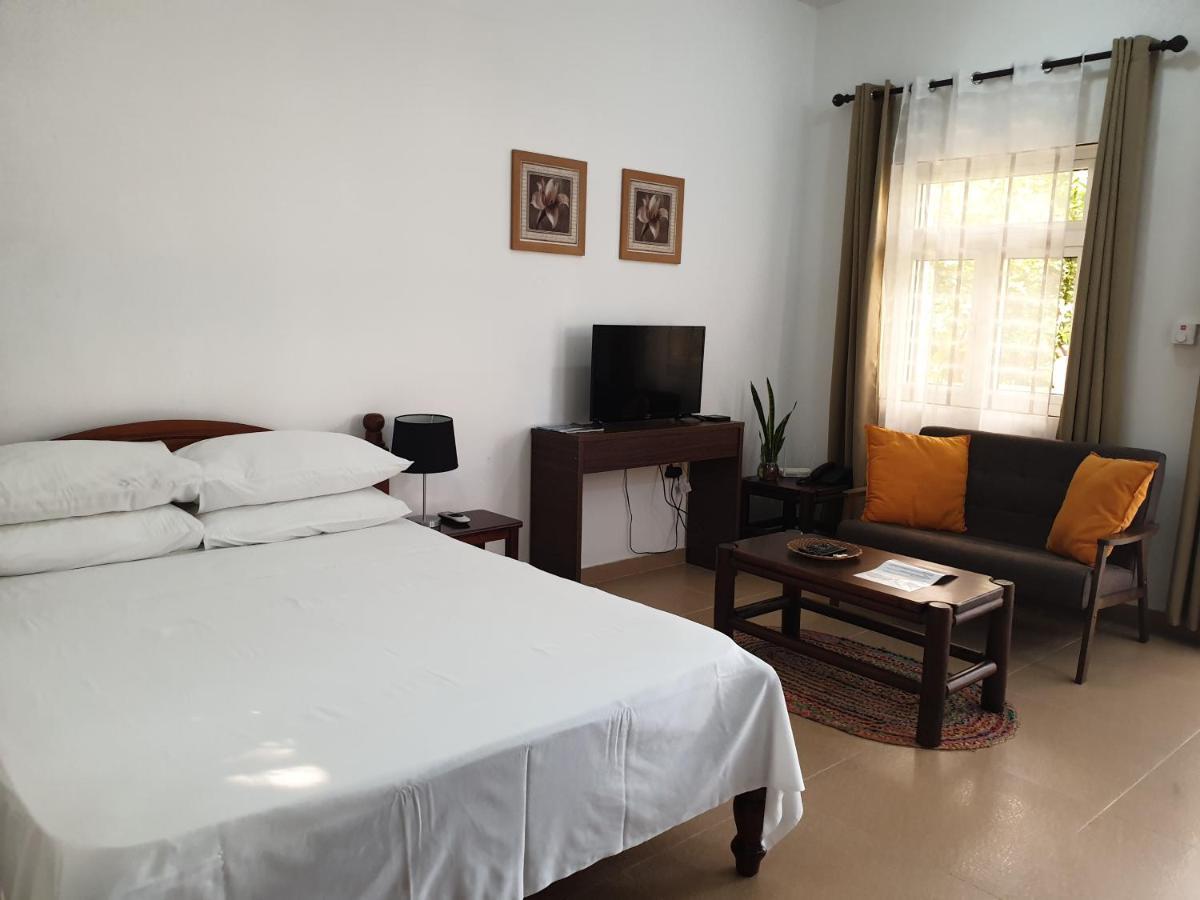La Maison Hibiscus Self Catering Accommodation Vịnh Beau Vallon Ngoại thất bức ảnh