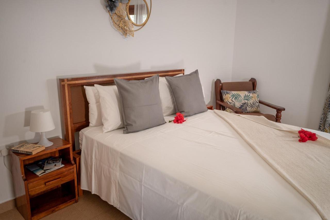 La Maison Hibiscus Self Catering Accommodation Vịnh Beau Vallon Ngoại thất bức ảnh